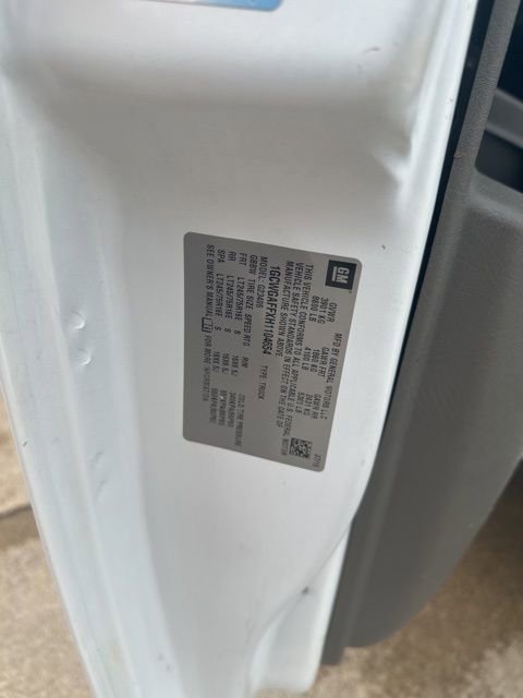 Used 2017 Chevrolet Express 2500 image 23