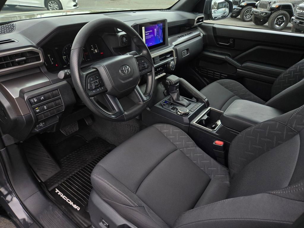 Used 2025 Toyota Tacoma SR5 image 10