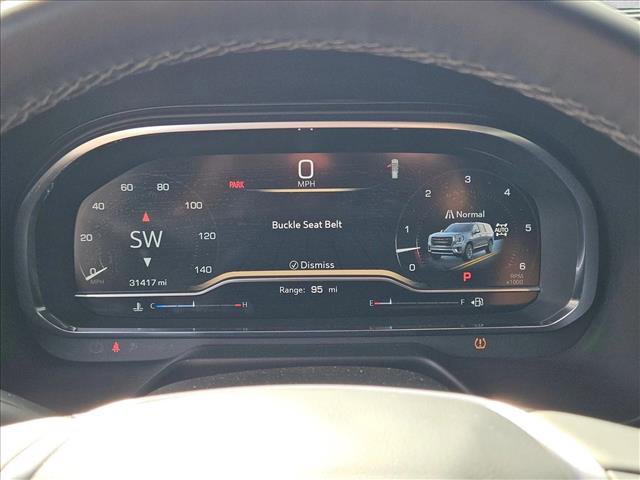 Used 2024 GMC Yukon XL SLE image 11