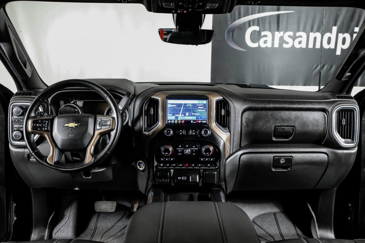 Used 2023 Chevrolet Silverado 3500 High Country w/ Technology Package AWD/4WD image 15