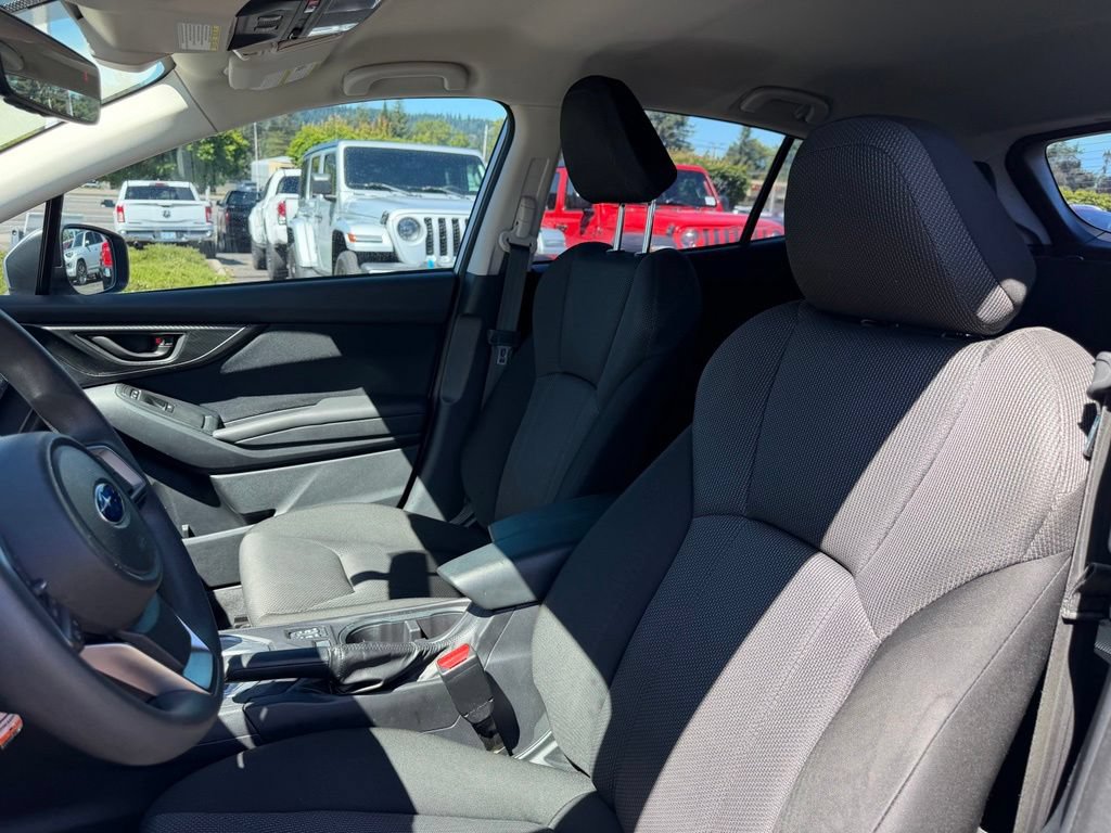 Used 2018 Subaru Impreza 2.0i Premium w/ Eyesight & BSD & Rcta AWD/4WD image 15