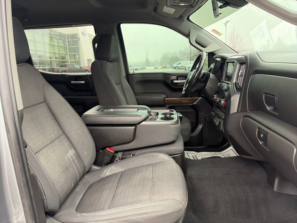 Used 2020 Chevrolet Silverado 1500 LT w/ All-Star Edition image 13