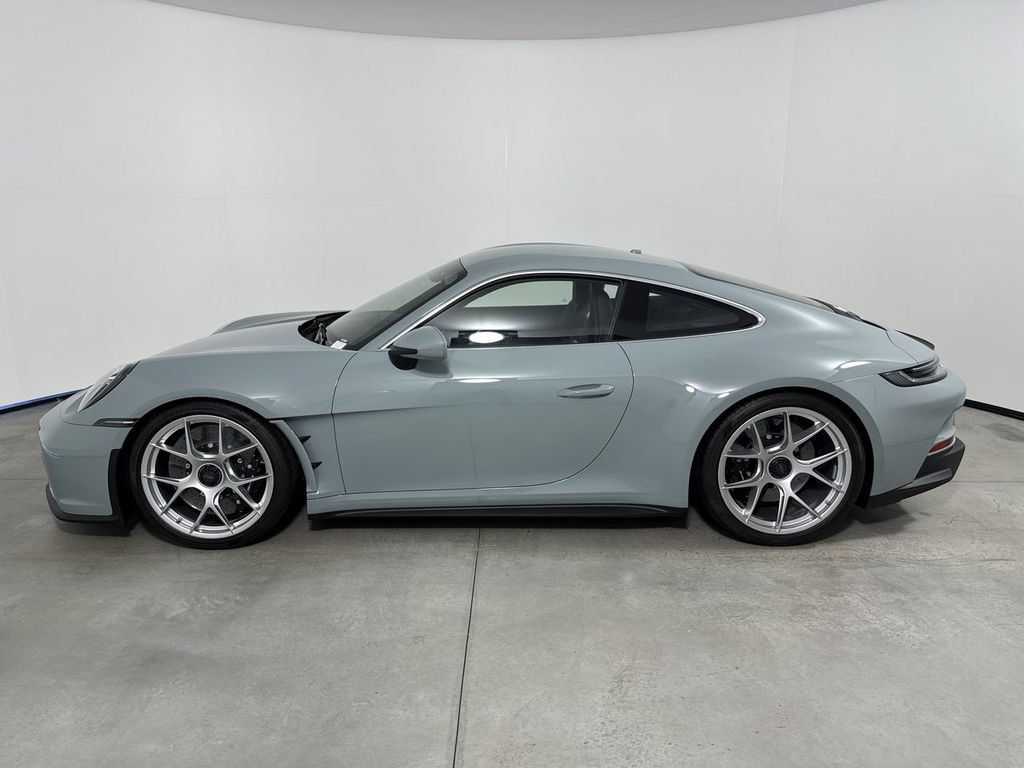 Certified 2024 Porsche 911 GT3 RS RWD image 2