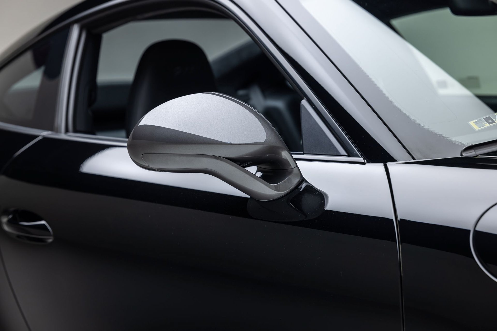 Used 2019 Porsche 911 Carrera image 33