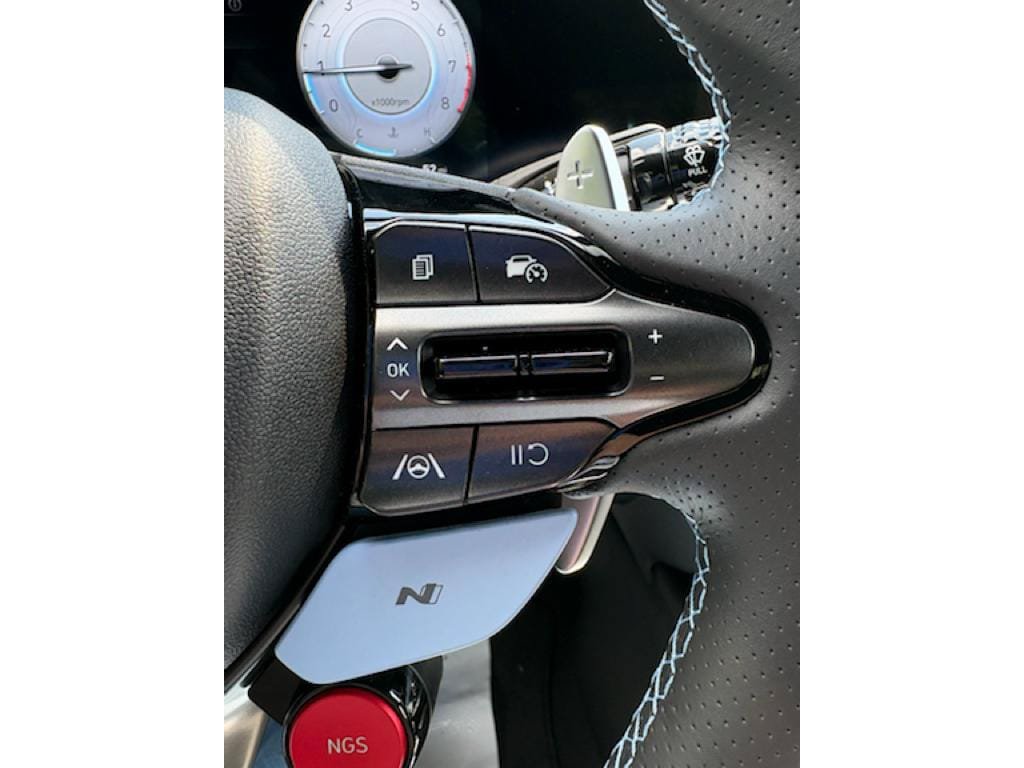 New 2026 Hyundai Elantra N FWD image 28