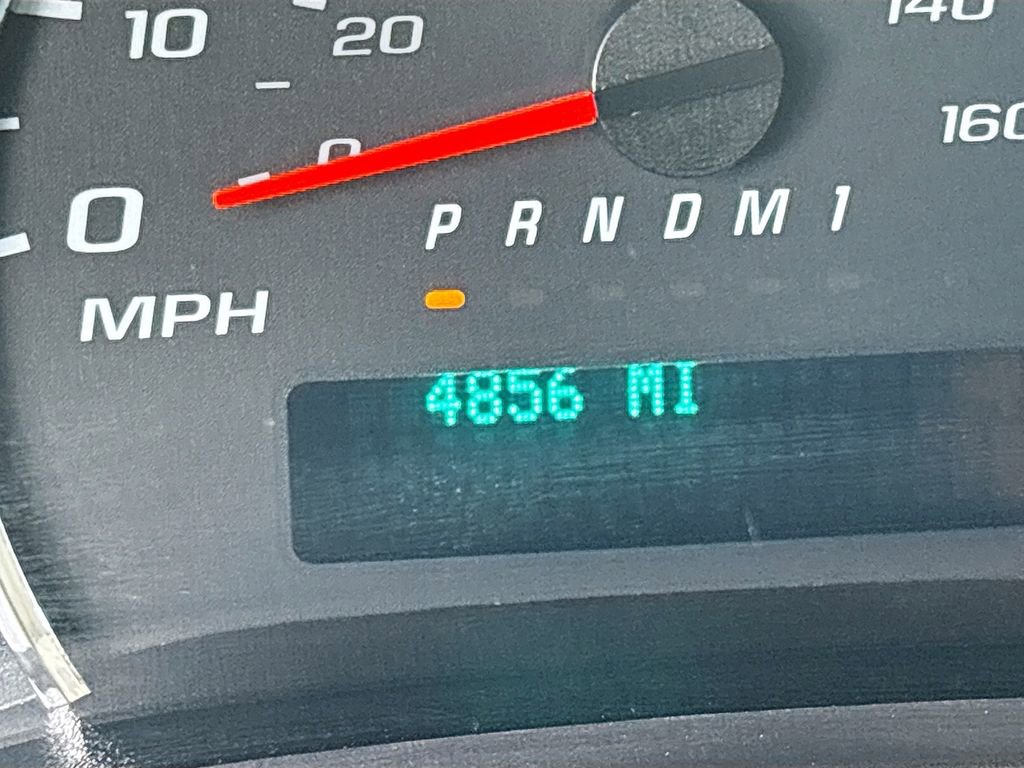 Used 2024 Chevrolet Express 3500 w/ Driver Convenience Package image 12