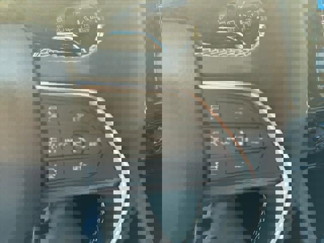 New 2025 Jeep Grand Cherokee Altitude image 33