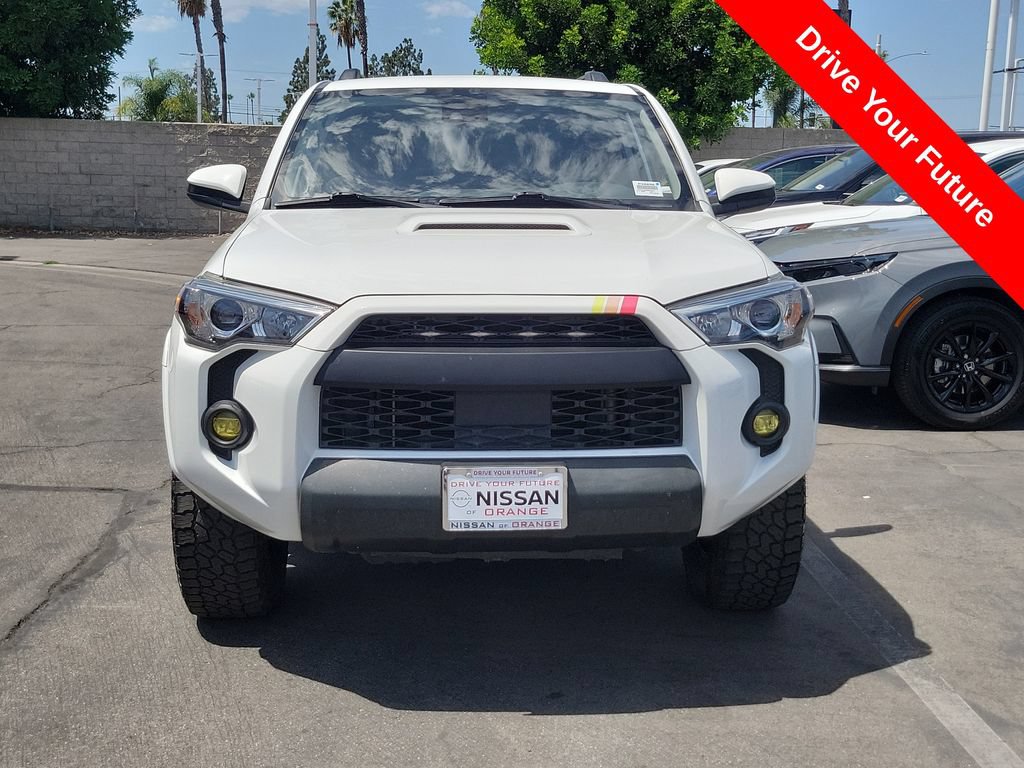 Used 2022 Toyota 4Runner TRD Off-Road AWD/4WD image 32