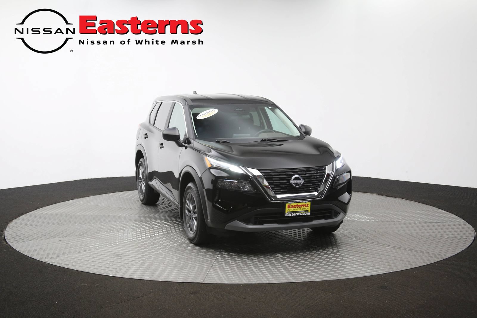 Used 2023 Nissan Rogue S AWD/4WD image 48