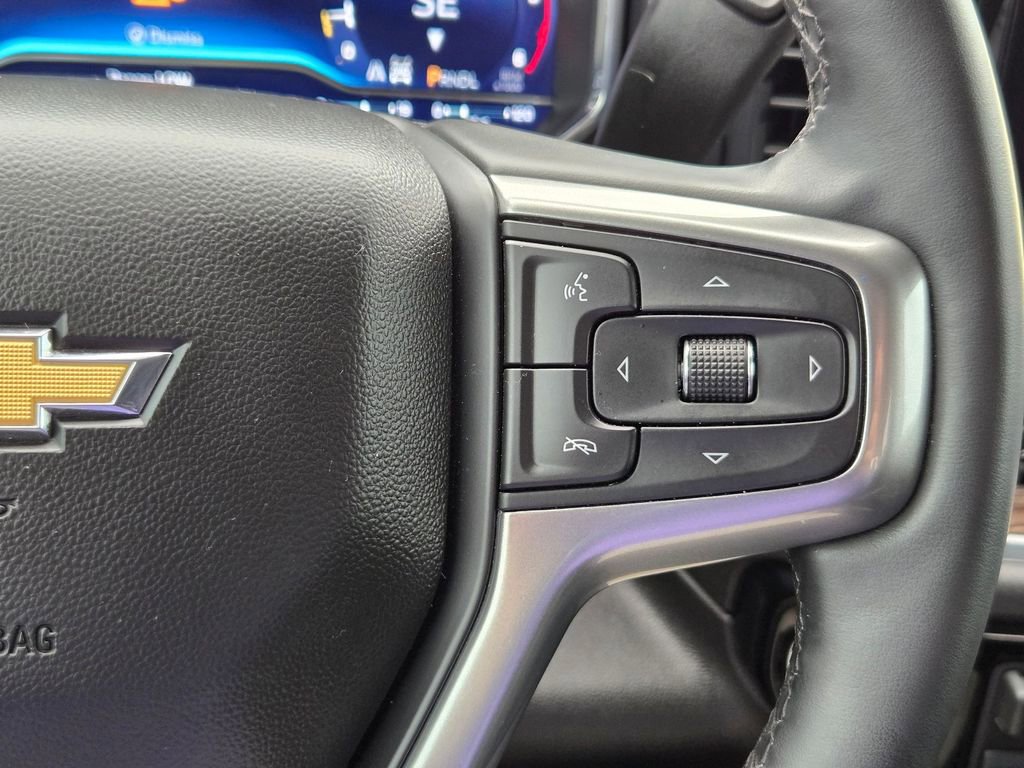 Used 2025 Chevrolet Silverado 2500 LT w/ Convenience Package image 22