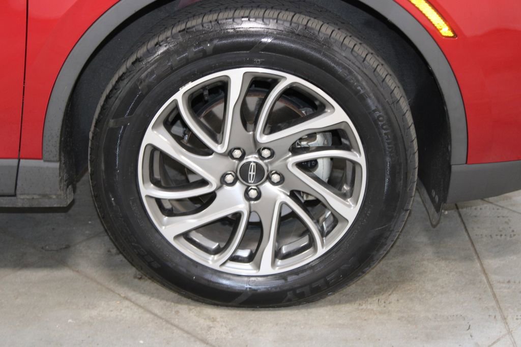 Used 2022 Lincoln Corsair AWD w/ Equipment Group 101A image 12