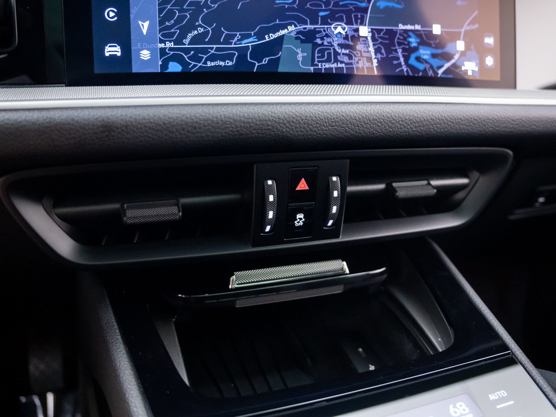 Certified 2025 Porsche Cayenne Coupe AWD/4WD image 25