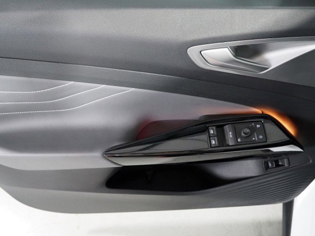 Used 2023 Volkswagen ID.4 Pro S image 51