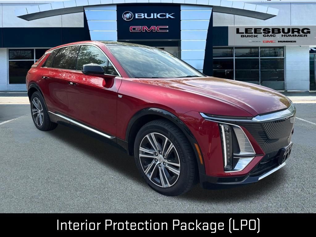 Used 2024 Cadillac Lyriq Luxury AWD/4WD image 1