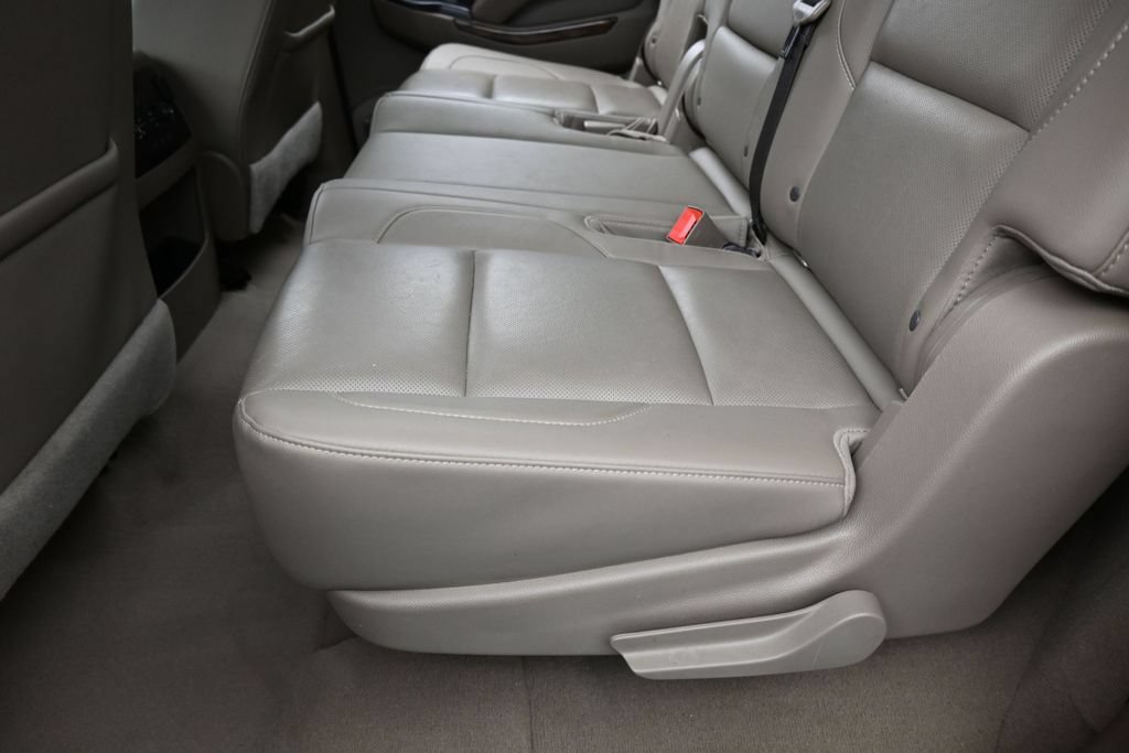 Used 2019 GMC Yukon XL SLT w/ Premium Edition RWD image 35