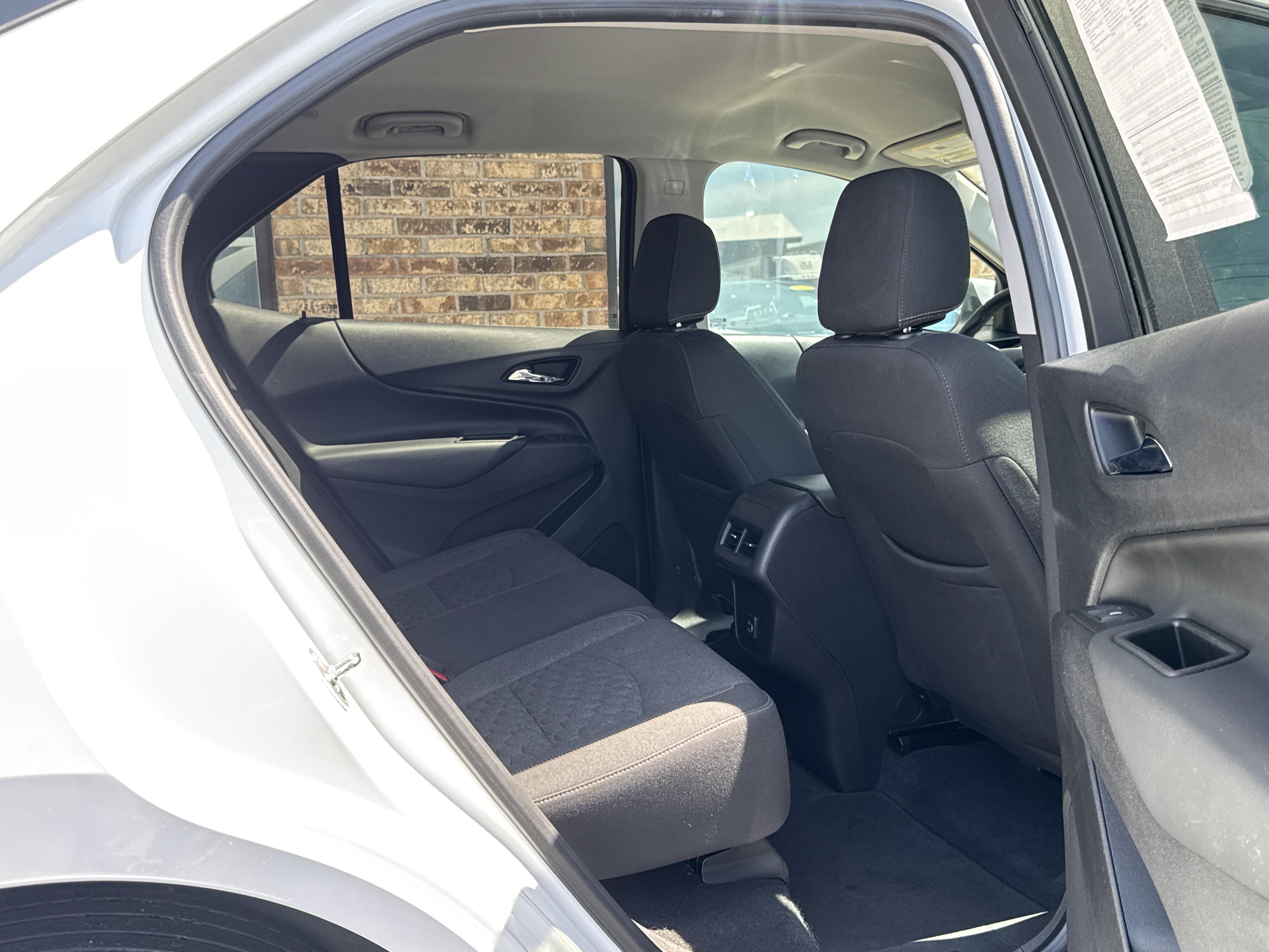 Used 2021 Chevrolet Equinox LT AWD/4WD image 15