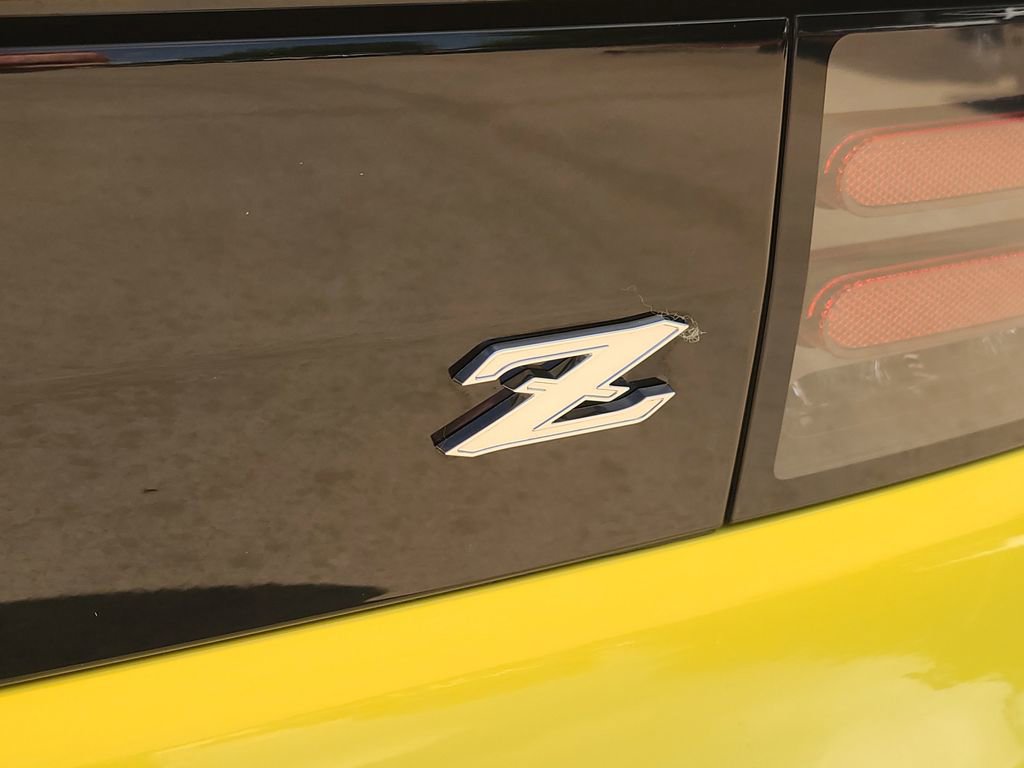 Certified 2023 Nissan Z w/ Floor Mat Package (L93) RWD image 7