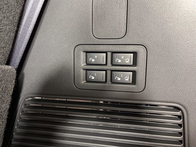 New 2026 Nissan Armada SL w/ Captain's Chari Seat Package image 50