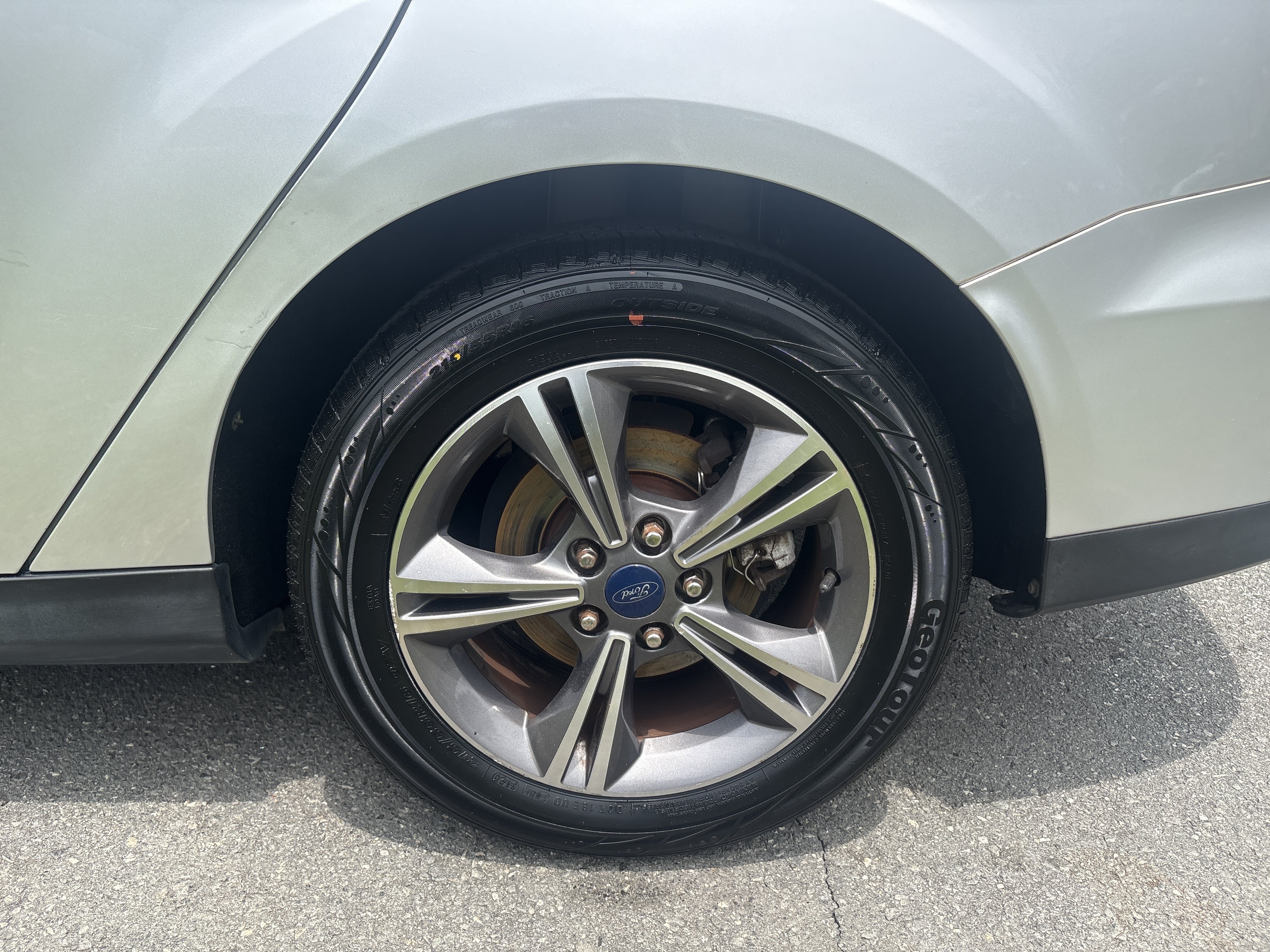 Used 2017 Ford Focus SE FWD image 11