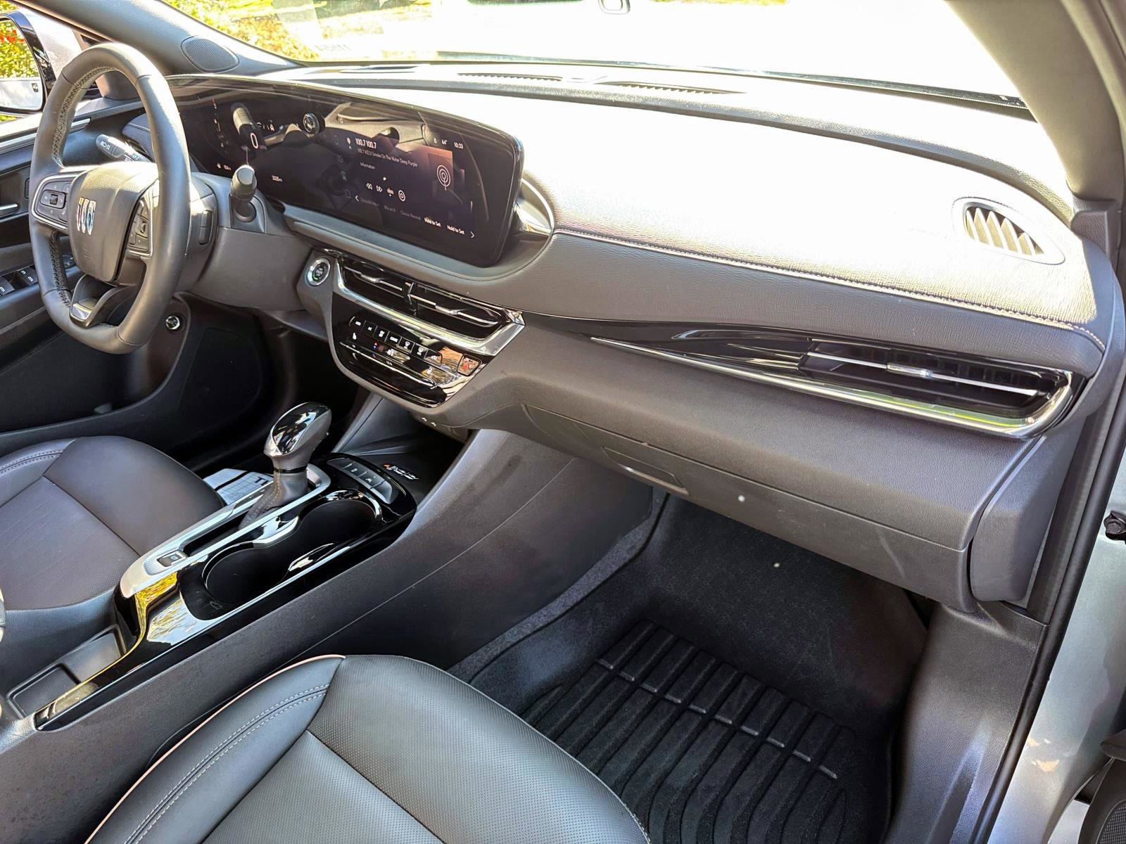 Certified 2025 Buick Envista Avenir image 7