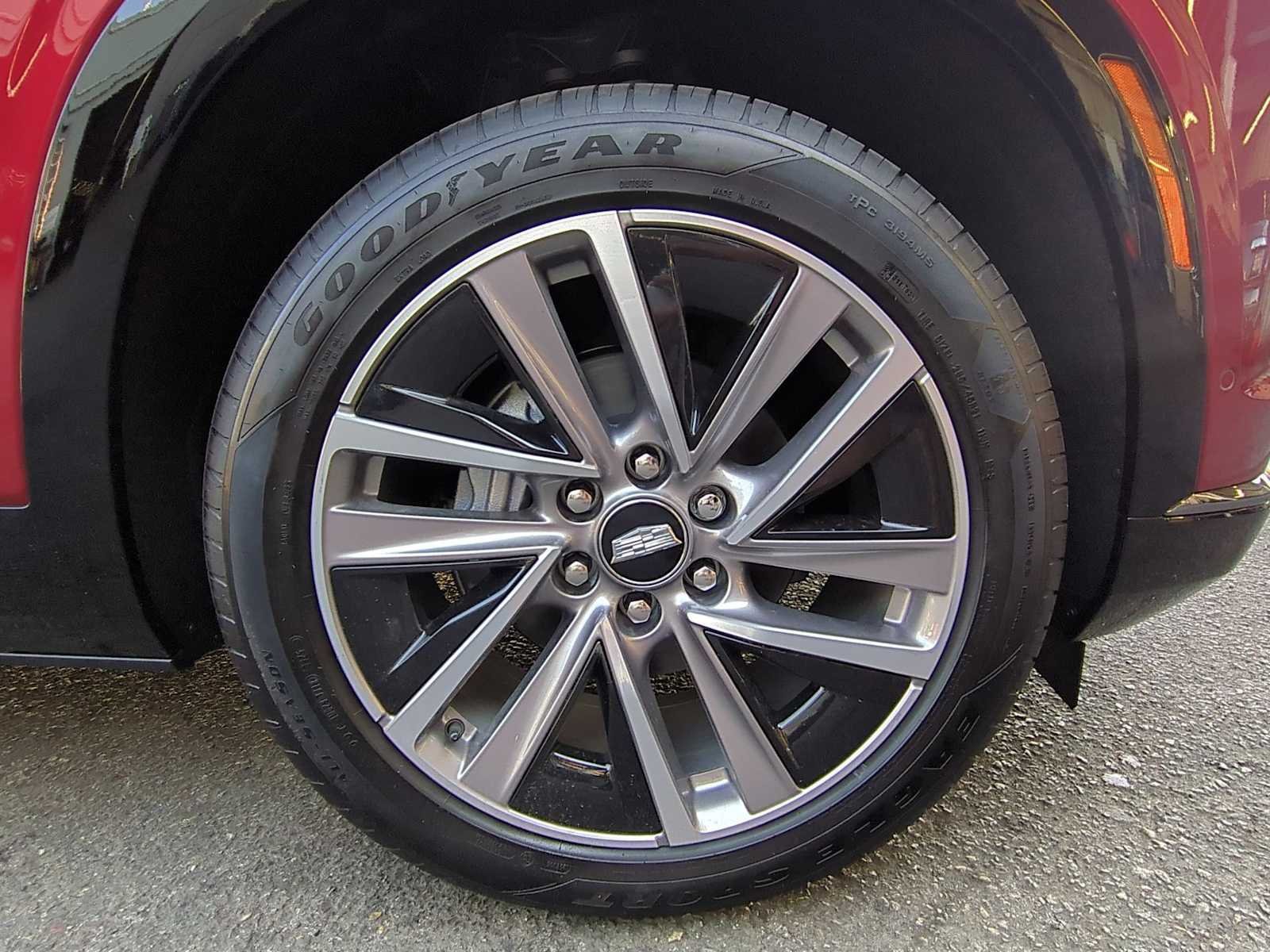 Used 2026 Cadillac Vistiq Sport AWD/4WD image 28