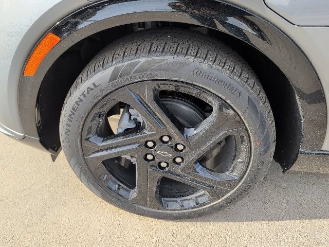 New 2026 Chevrolet Equinox EV RS FWD image 3