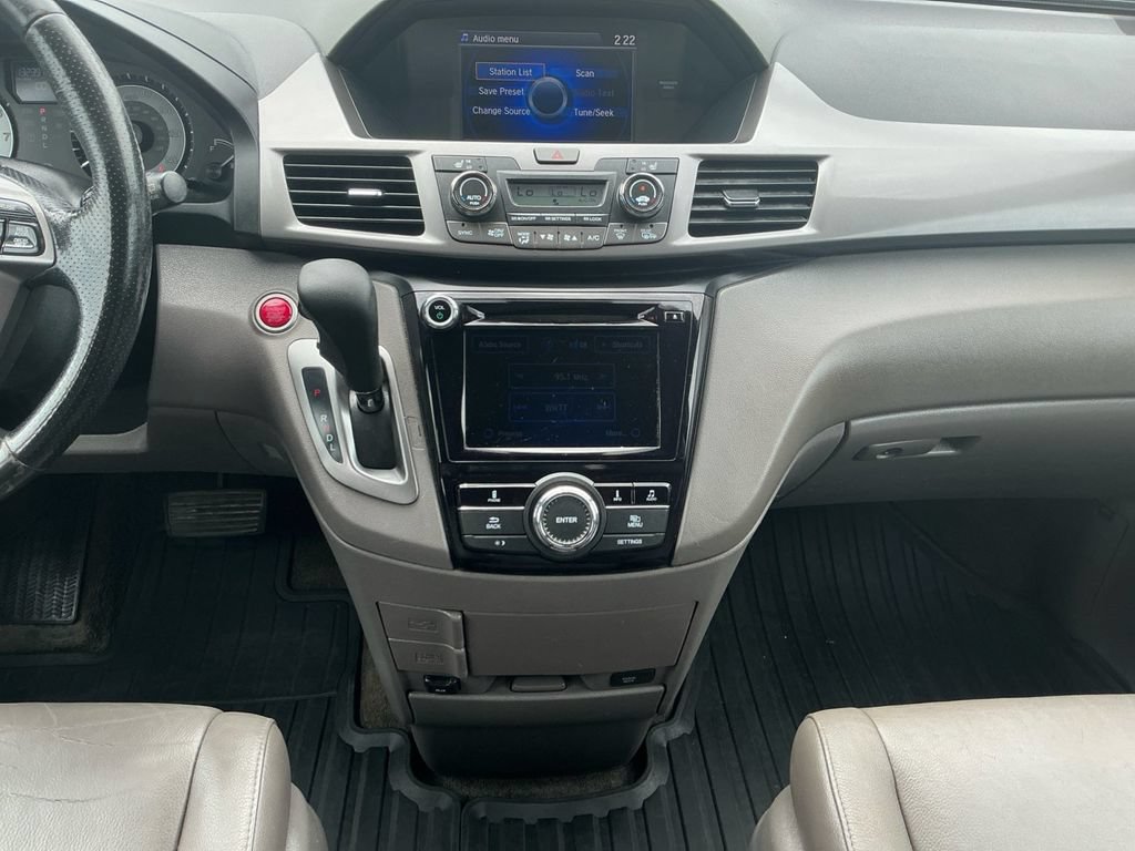 Used 2015 Honda Odyssey EX-L image 20