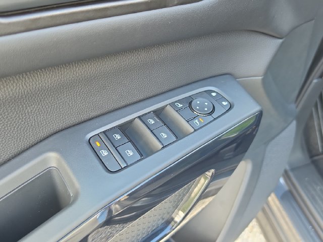 New 2026 Nissan Pathfinder SV FWD image 21