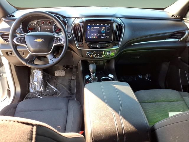 Used 2023 Chevrolet Traverse LT FWD image 16