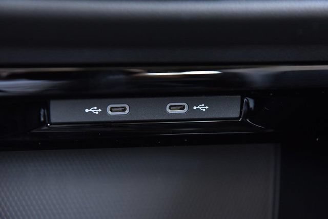 New 2026 Volkswagen GTI SE FWD image 16