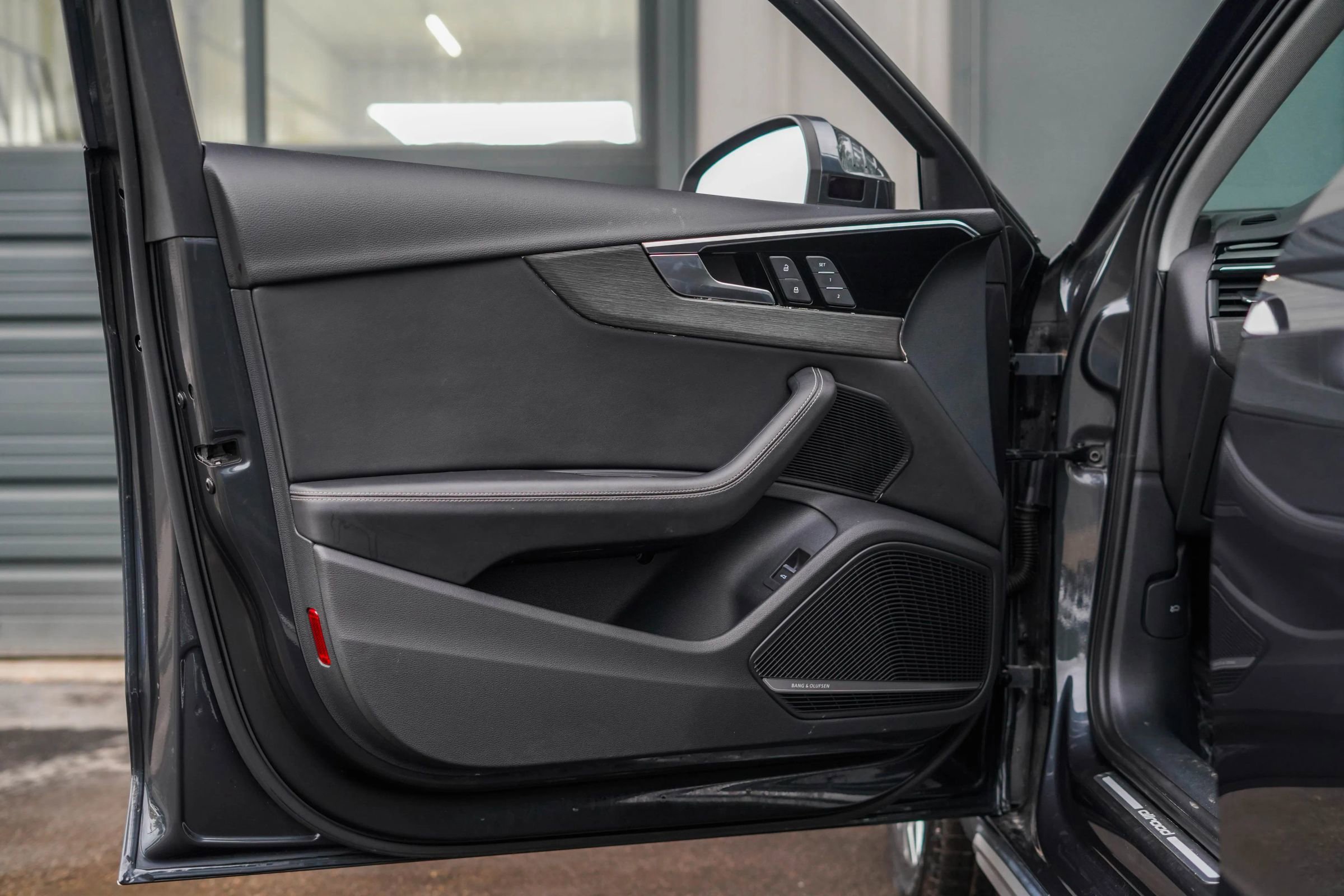 Used 2021 Audi A4 2.0T allroad Premium Plus image 9