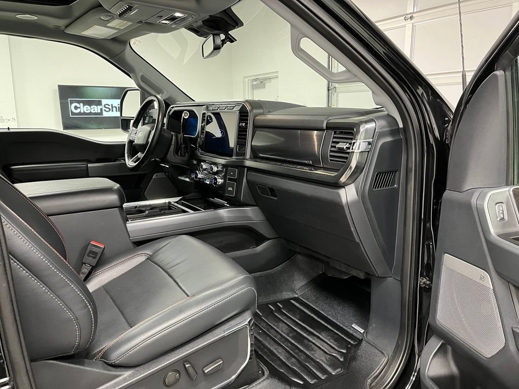 Used 2024 Ford F350 Lariat w/ Lariat Ultimate Package AWD/4WD image 53