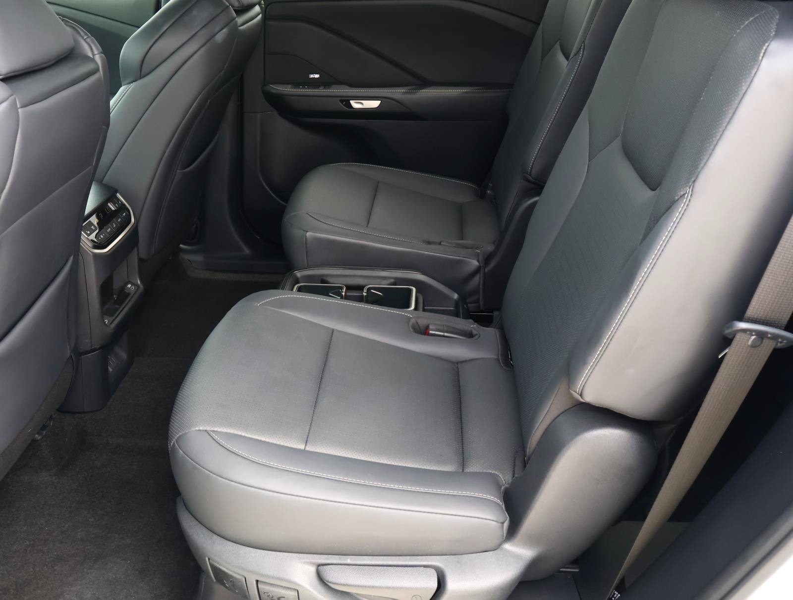 Used 2024 Lexus TX 500h AWD w/ Technology Package image 21