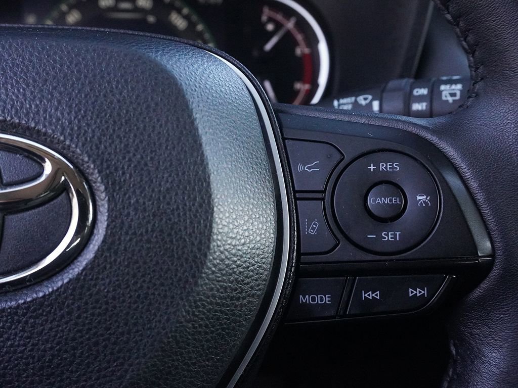 Used 2023 Toyota RAV4 XLE Premium AWD/4WD image 44