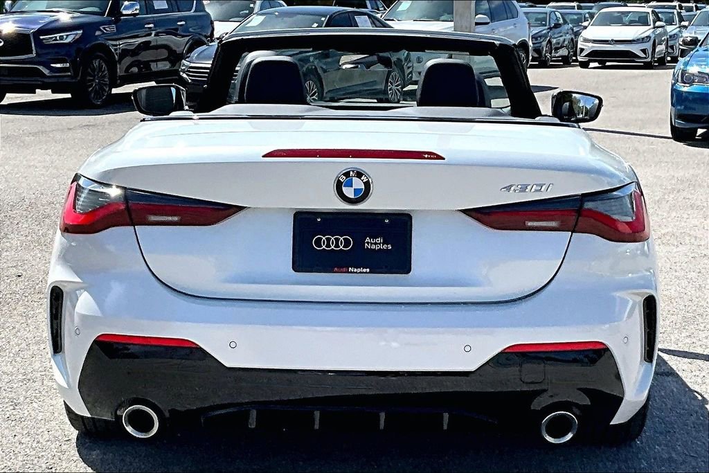 Used 2025 BMW 430i Convertible image 6