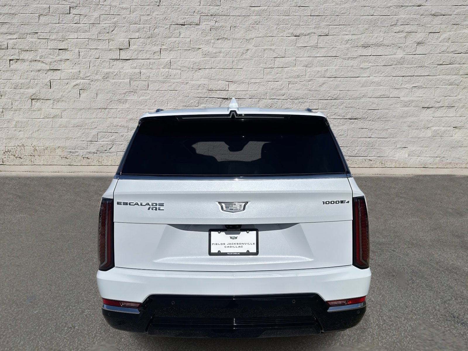 New 2026 Cadillac Escalade IQL Luxury image 4