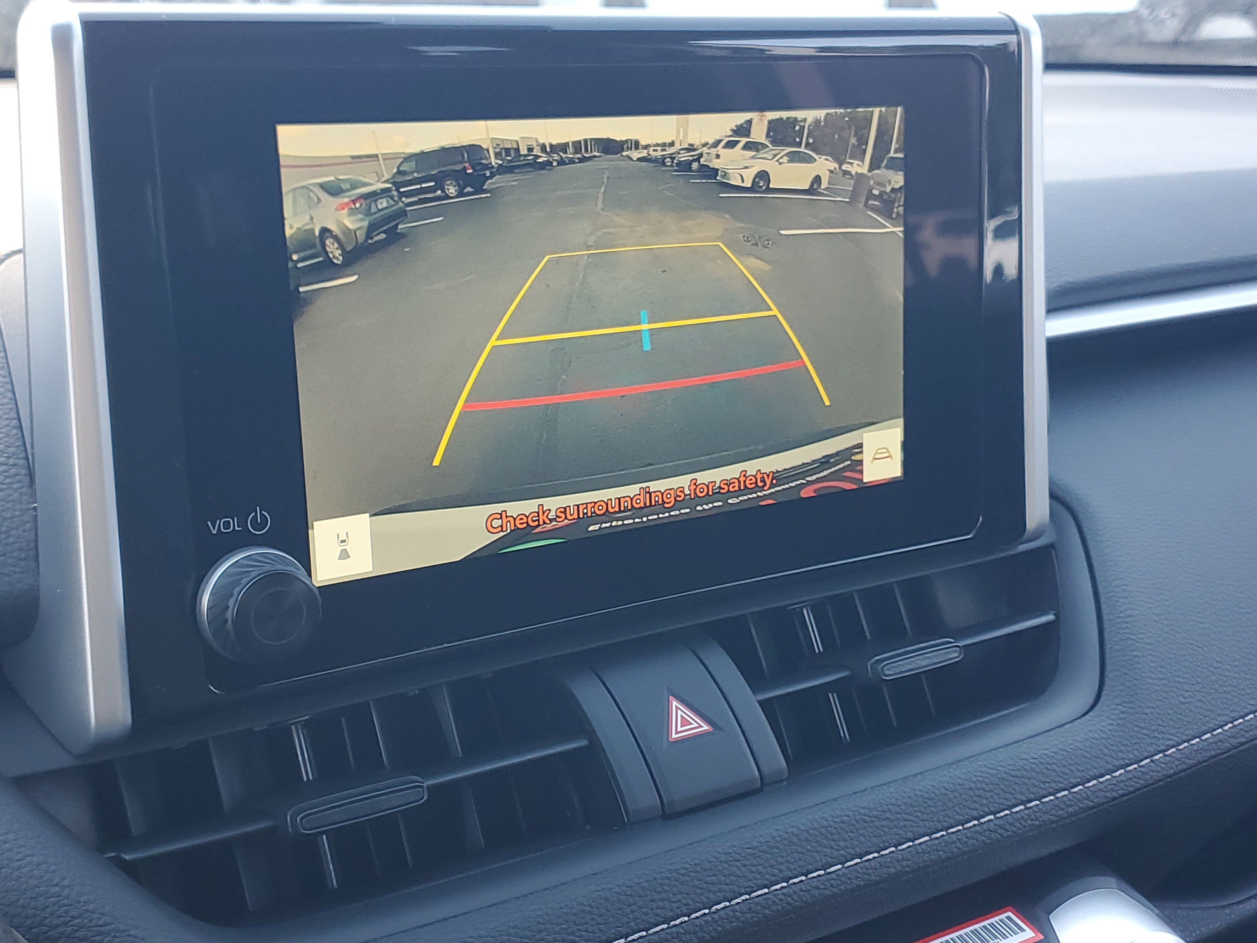 Used 2025 Toyota RAV4 XLE image 27