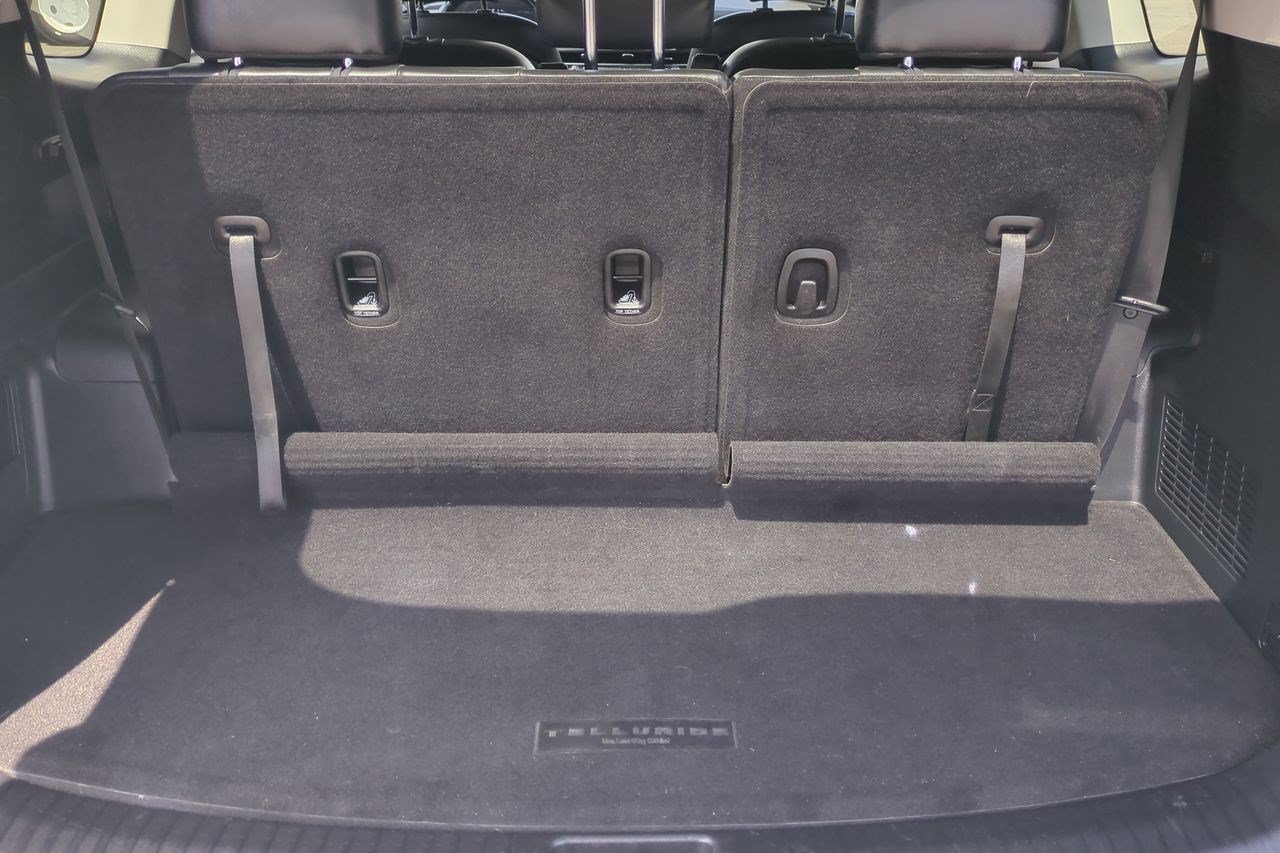 Certified 2023 Kia Telluride S FWD image 23