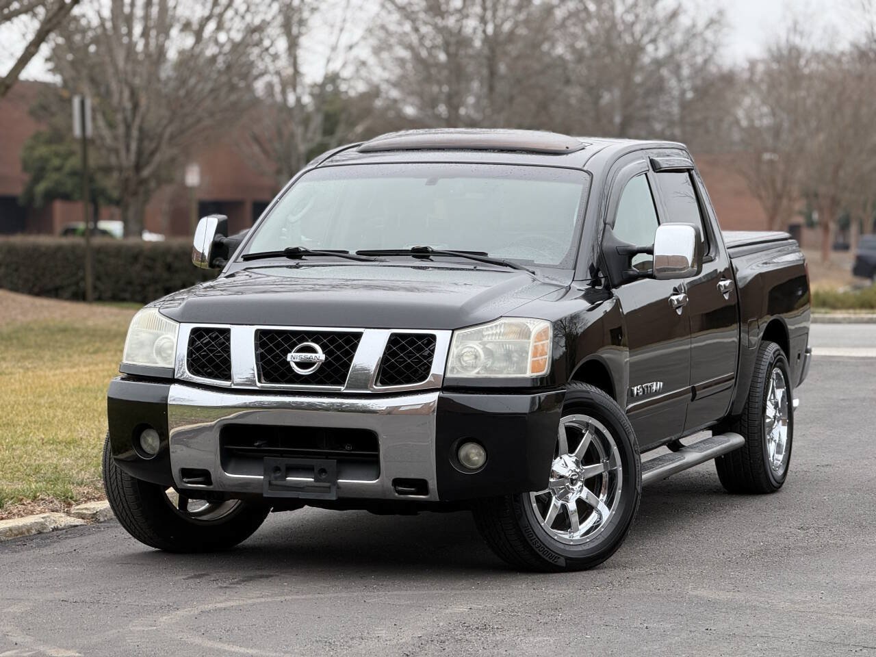 Used 2006 Nissan Titan LE w/ (U01) Nissan Navigation Pkg