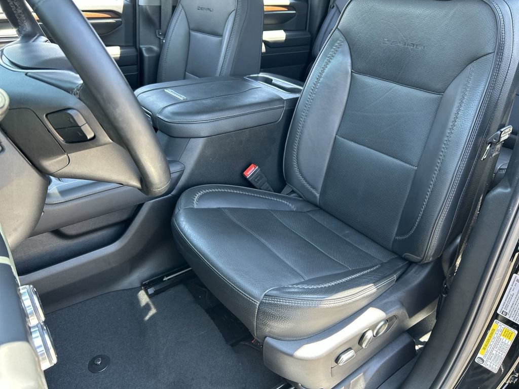 Used 2024 GMC Sierra 2500 Denali w/ Technology Package AWD/4WD image 19
