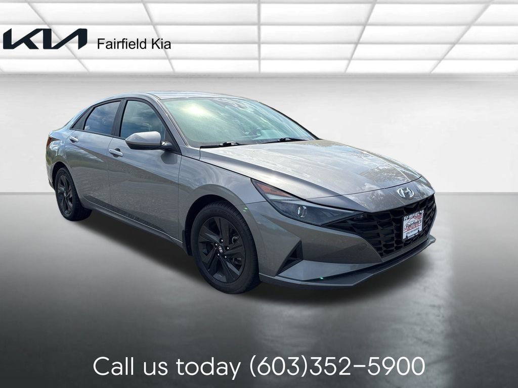 Used 2022 Hyundai Elantra SEL FWD image 7
