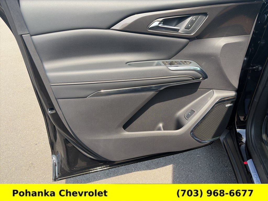 New 2027 Chevrolet Traverse Z71 w/ Enhanced Driving Package AWD/4WD image 23