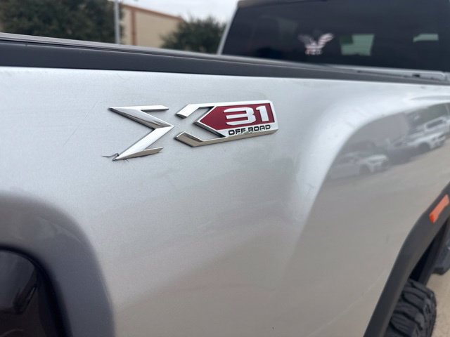 Used 2020 GMC Sierra 3500 SLT w/ Gooseneck/5TH Wheel Package AWD/4WD image 4