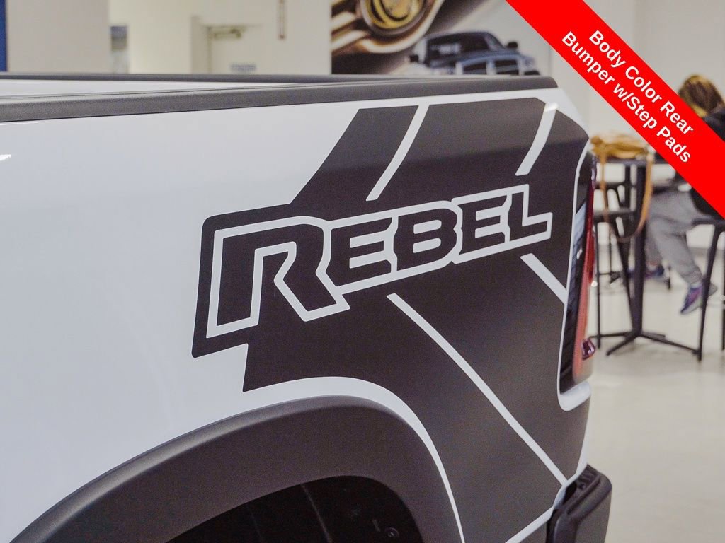 Used 2017 RAM 1500 Limited image 16