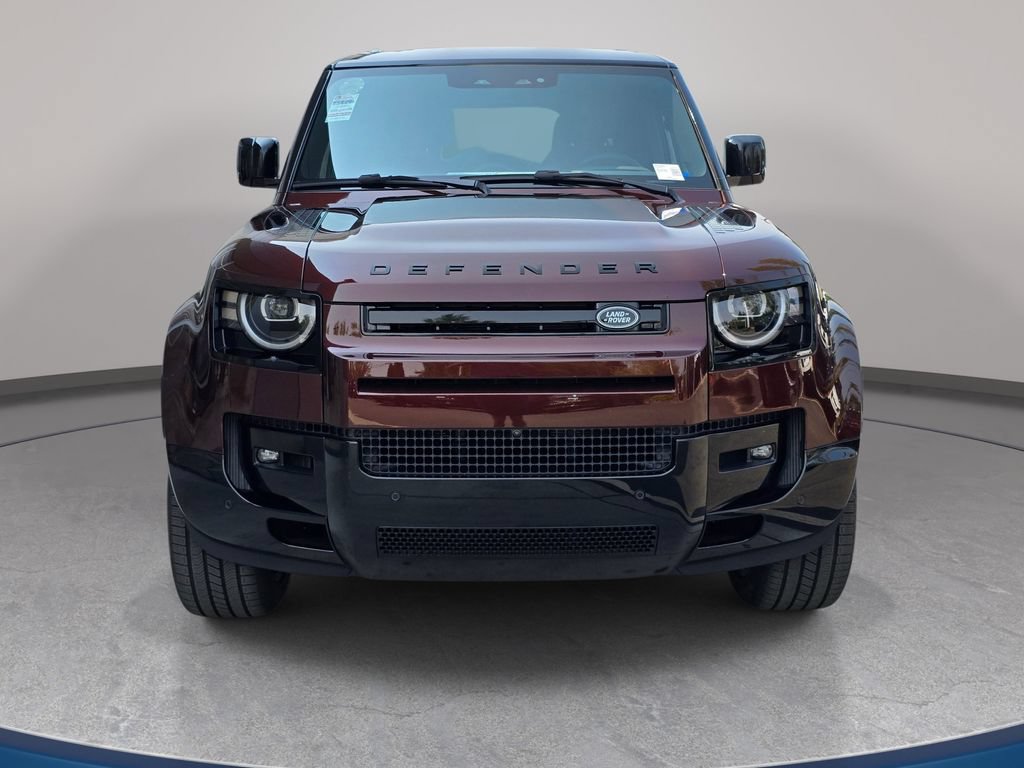 New 2026 Land Rover Defender 130 X-Dynamic SE AWD/4WD image 2