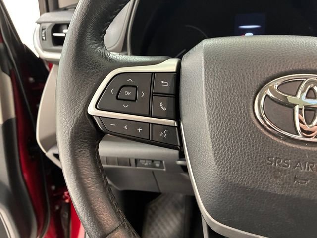Used 2022 Toyota Sienna XLE FWD image 23