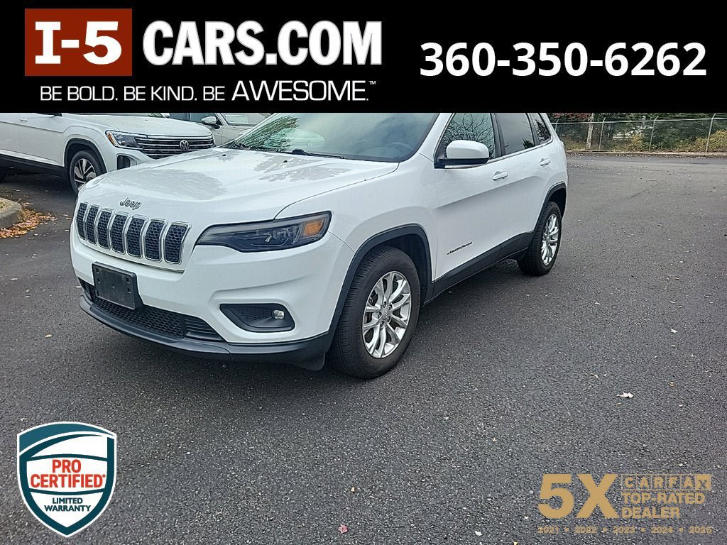 Used 2019 Jeep Cherokee Latitude w/ Cold Weather Group FWD image 1