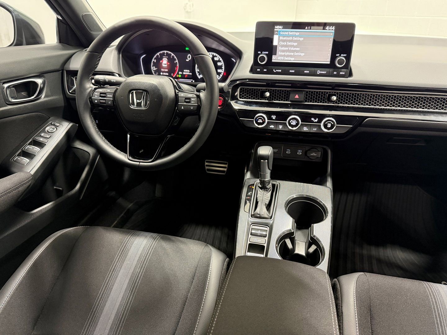 Used 2025 Honda Civic Sport image 37