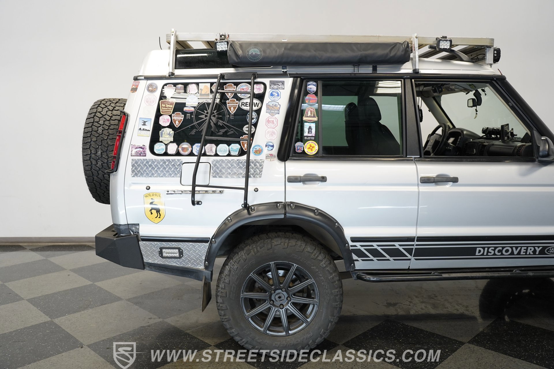Used 2003 Land Rover Discovery SE image 30