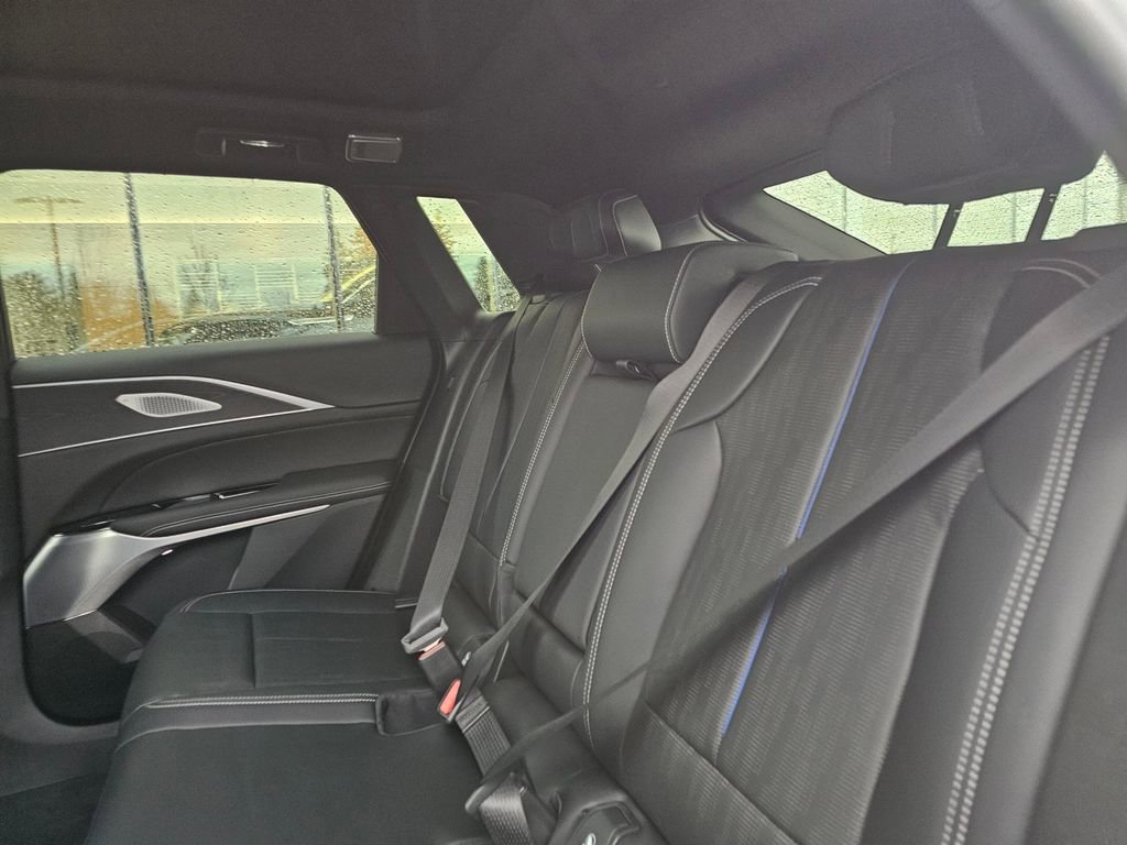 New 2026 Cadillac Lyriq Premium Sport image 20